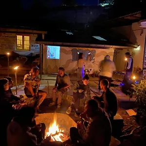 https://laughing-leopard-hostel.kandyhotelsnow.com