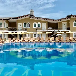 https://palmanova-resort.albaniahotels.org